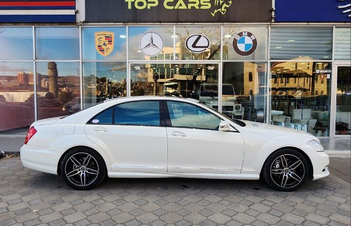 Mercedes-Benz S-Class S 550 2013 full