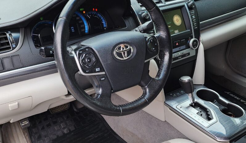 TOYOTA CAMRY 2012 FOR RENT full