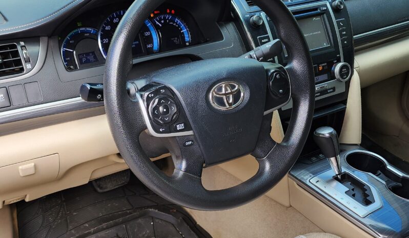 toyota camry 2014 for rent full