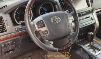 Toyota LANDCRUISER LC200 2011 full