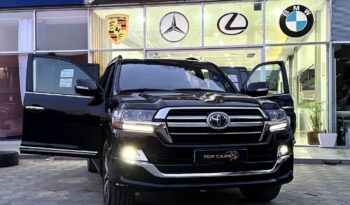 Toyota LANDCRUISER V8 full