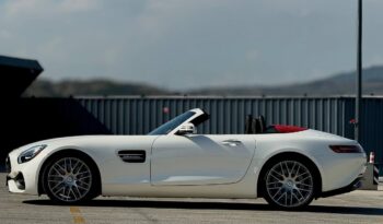 Mercedes Benz AMG GT Roadster full