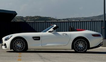 Mercedes Benz AMG GT Roadster full