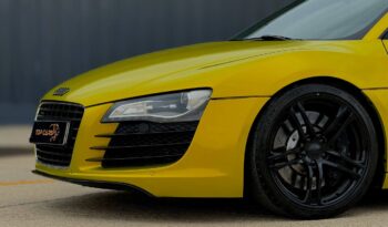 Audi R8 full