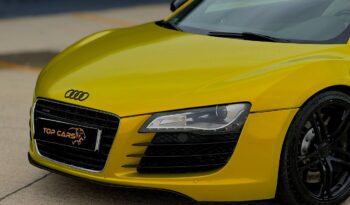 Audi R8 full