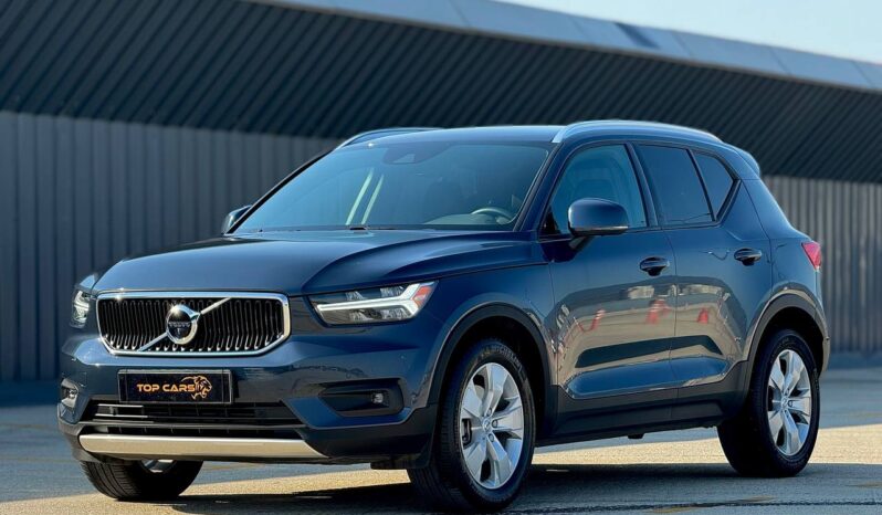 Volvo XC40 full